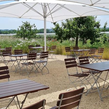 Vorgebirgsblick - Restaurant Biergarten Gaestehaus Bornheim  Bagian luar foto